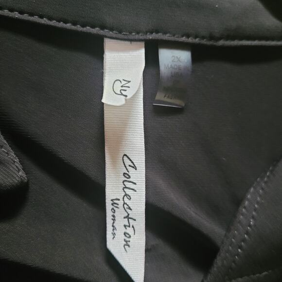 Black Faux Wrap Dress Size 2X - Picture 3 of 3